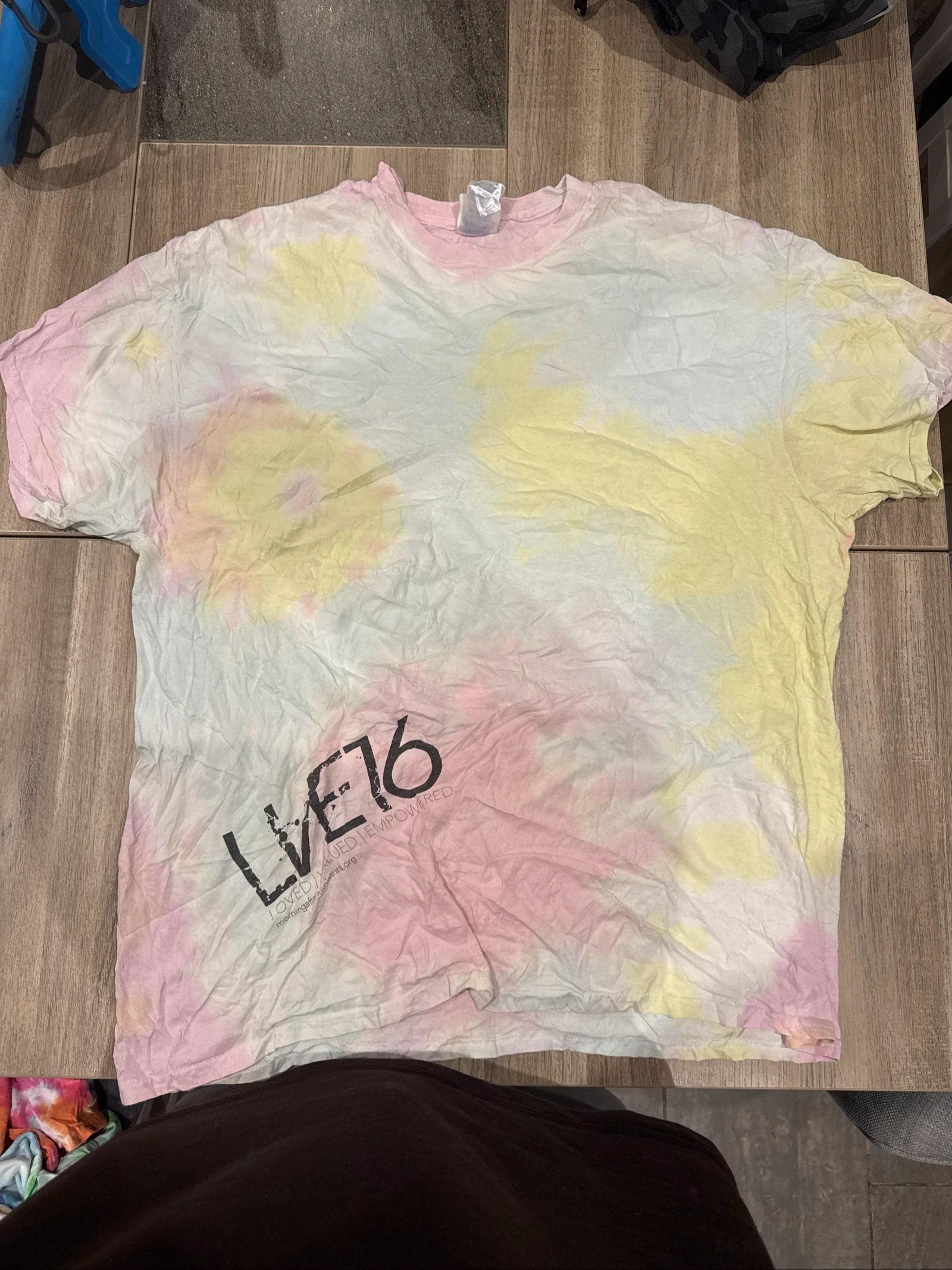 Lot 2 Tee-shirts multicolore taille XL